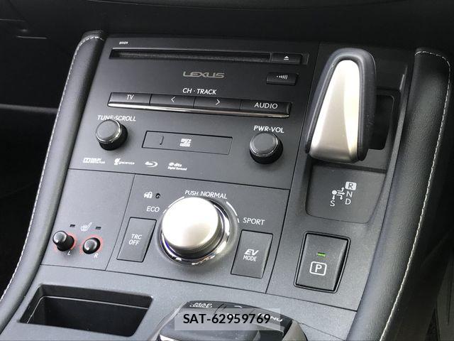Lexus CT 2017-07 5870774-22