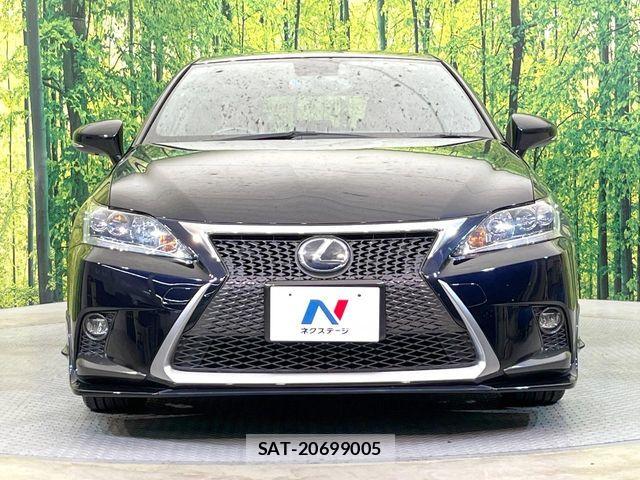 Lexus CT 2015-07 5870759-13