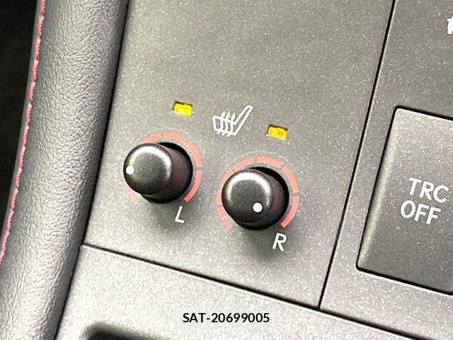 Lexus CT 2015-07 5870759-5