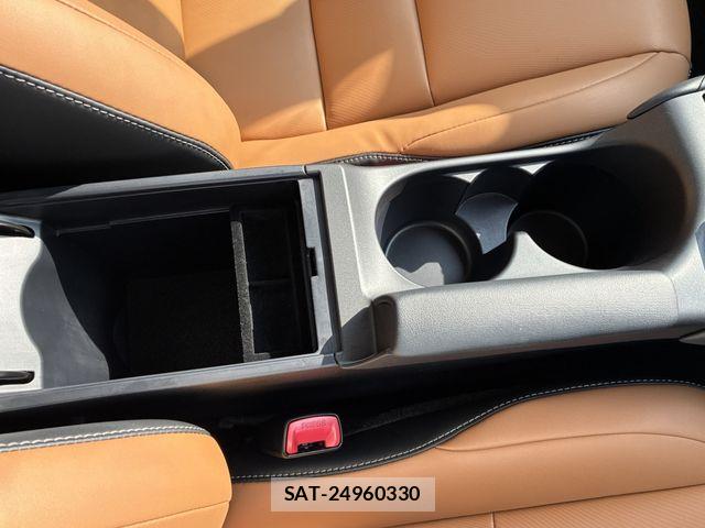Lexus CT 2015-06 5870767-16