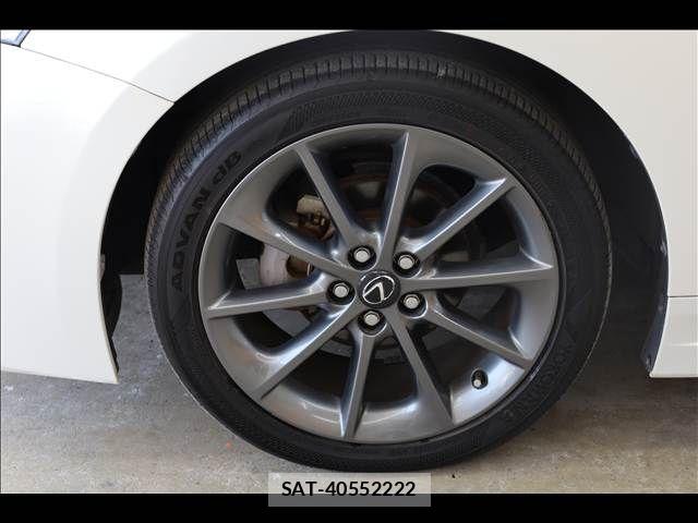 Lexus CT 2011-11 5870775-13