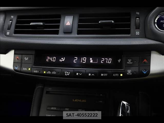 Lexus CT 2011-11 5870775-8