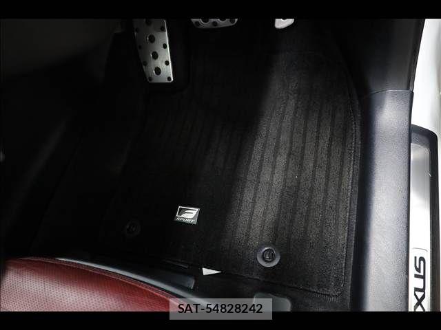 Lexus CT 2014-11 5870768-16