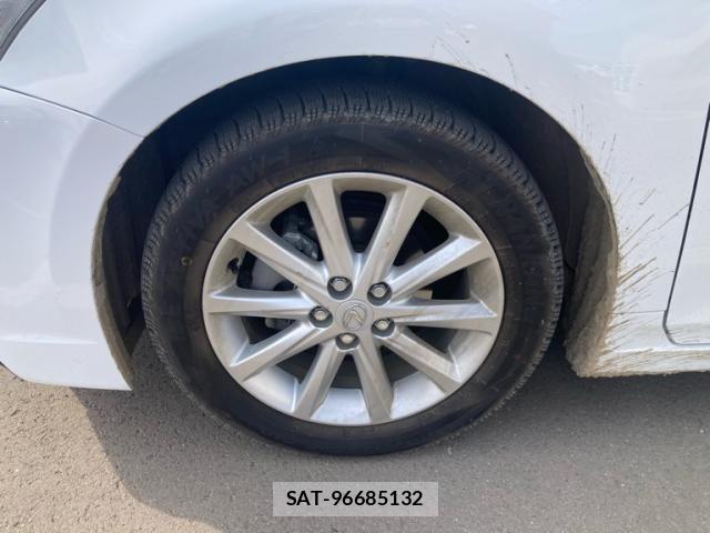 Lexus CT 2015-06 5870758-7