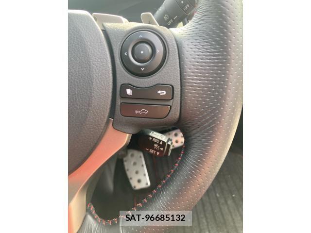 Lexus CT 2015-06 5870758-18