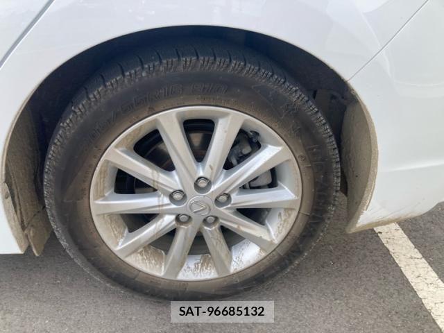 Lexus CT 2015-06 5870758-6