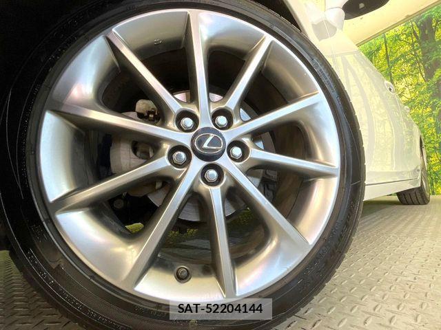 Lexus CT 2013-03 6073564-12