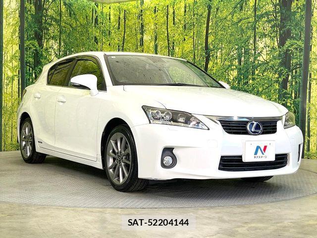 Lexus CT 2013-03 6073564-15