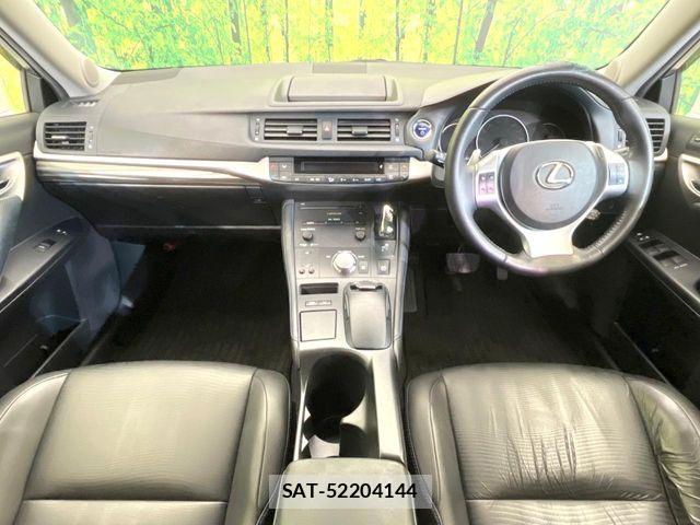 Lexus CT 2013-03 6073564-1