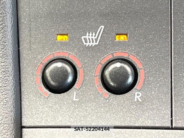 Lexus CT 2013-03 6073564-6