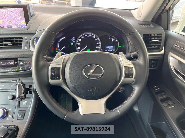 Lexus CT 2013-12 6216325-10