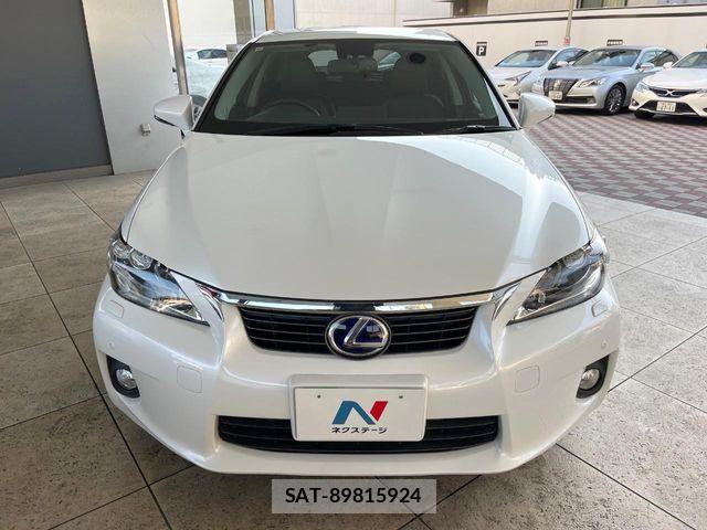 Lexus CT 2013-12 6216325-13