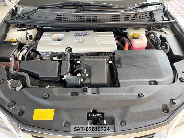 Lexus CT 2013-12 6216325-17