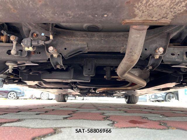 Lexus CT 2013-05 6612762-18