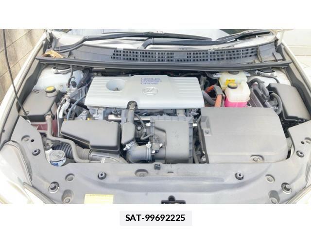 Lexus CT 2012-02 6612763-24
