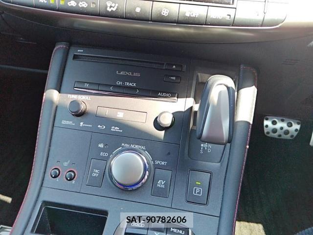 Lexus CT 2017-06 6676641-15