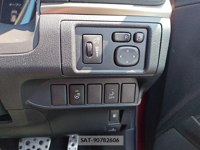 Lexus CT 2017-06 6676641-18