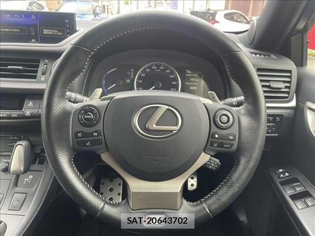 Lexus CT 2018-09 6815672-11