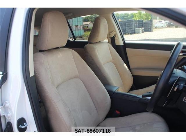 Lexus CT 2020-02 6907634-20
