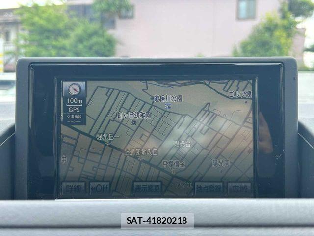 Lexus CT 2011-06 6907637-3