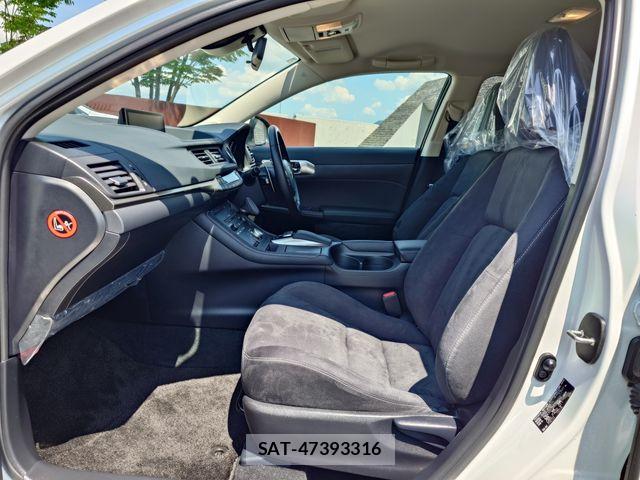 Lexus CT 2022-07 6907632-19