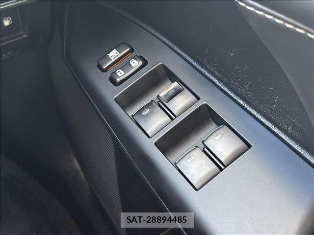 Lexus CT 2018-04 6907631-26
