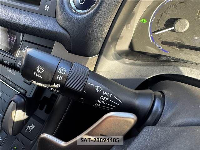 Lexus CT 2018-04 6907631-28