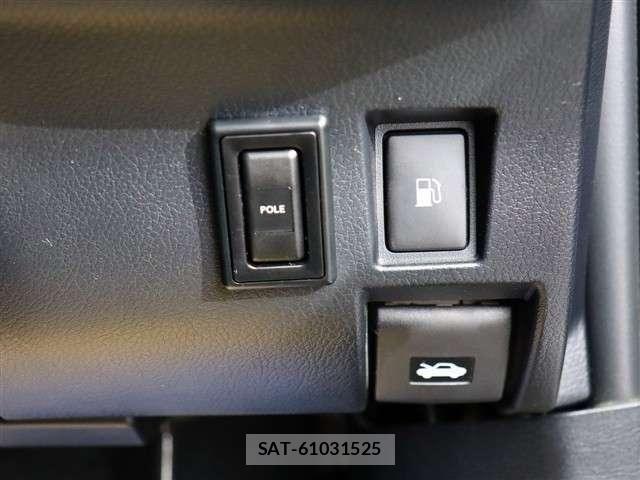 Lexus CT 2019-02 6994976-28