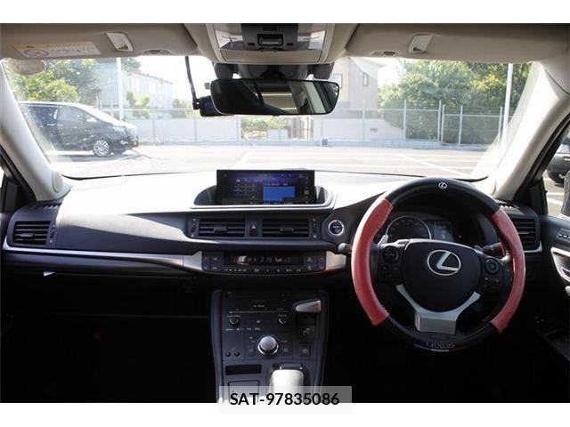 Lexus CT 2018-04 6994979-16