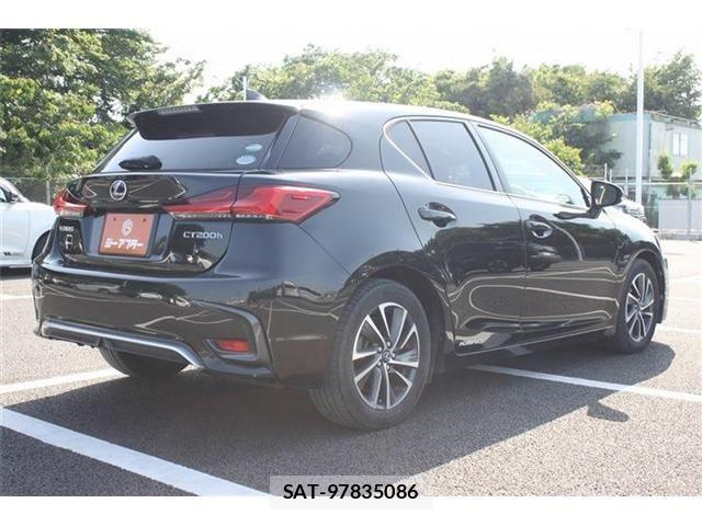 Lexus CT 2018-04 6994979-28