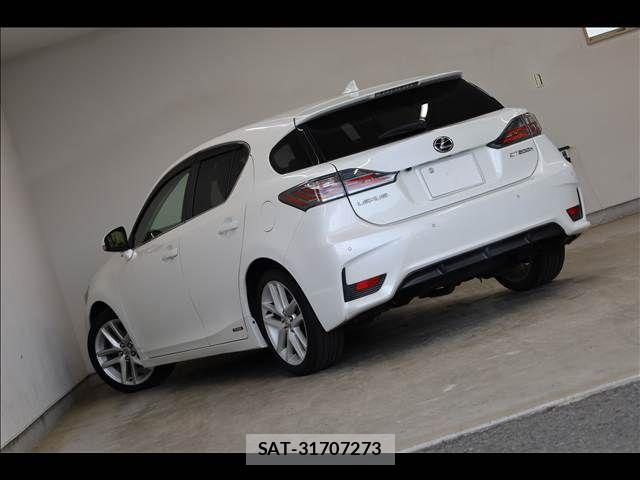 Lexus CT 2014-08 7020754-10