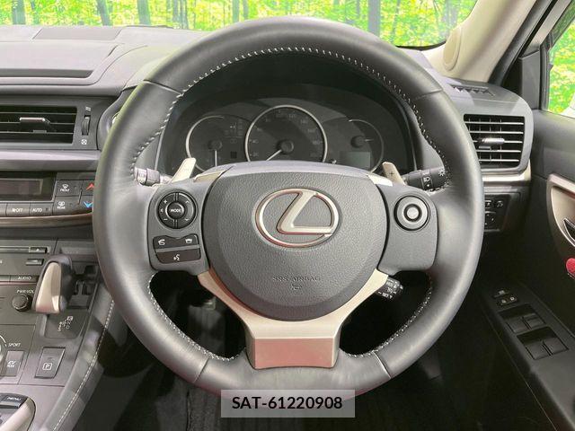 Lexus CT 2014-07 7059223-10