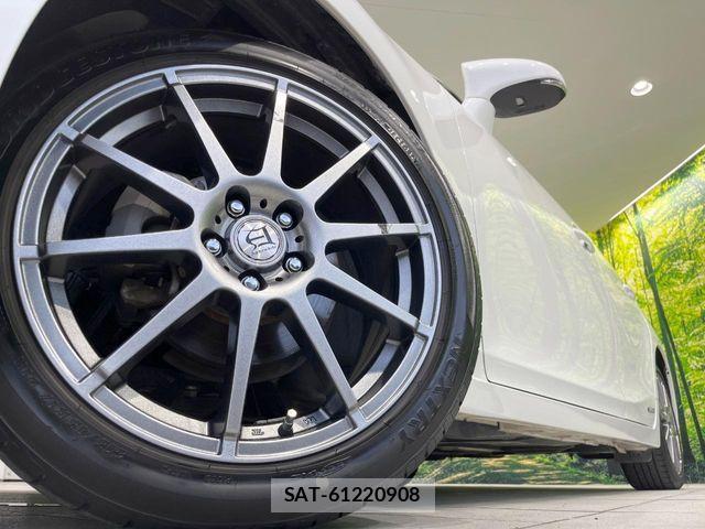 Lexus CT 2014-07 7059223-12