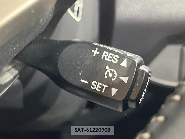 Lexus CT 2014-07 7059223-6