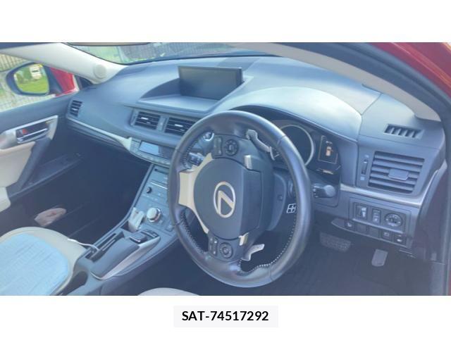 Lexus CT 2018-04 7220868-9