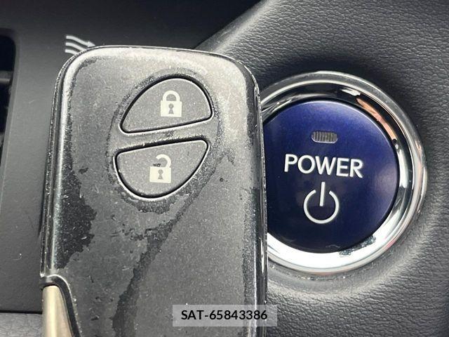 Lexus CT 2013-03 7220861-8