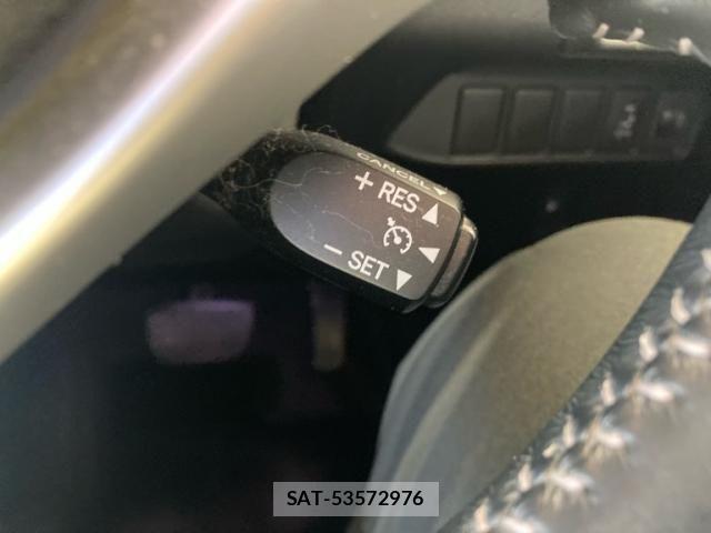 Lexus CT 2011-03 7220858-13