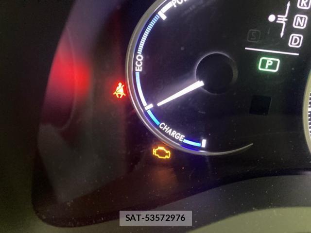 Lexus CT 2011-03 7220858-19