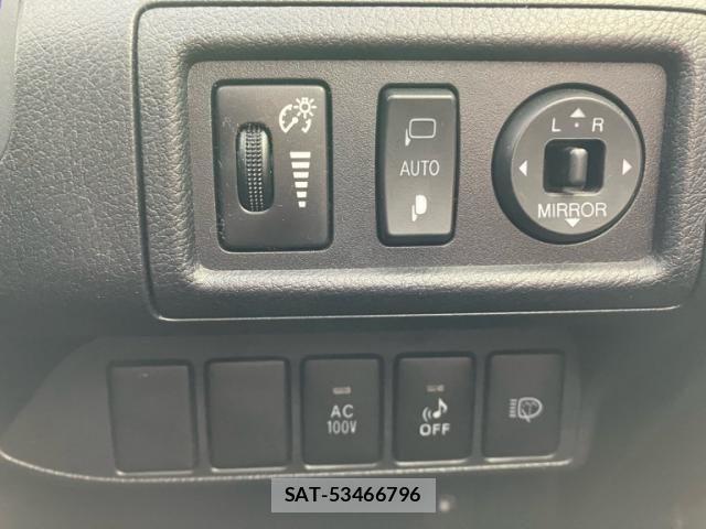 Lexus CT 2013-09 7220866-18