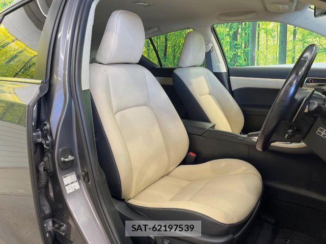 Lexus CT 2016-08 7220864-7