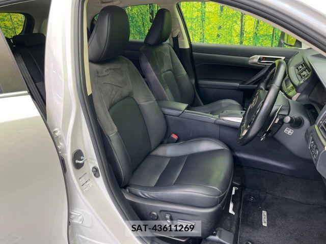 Lexus CT 2018-03 7220865-7