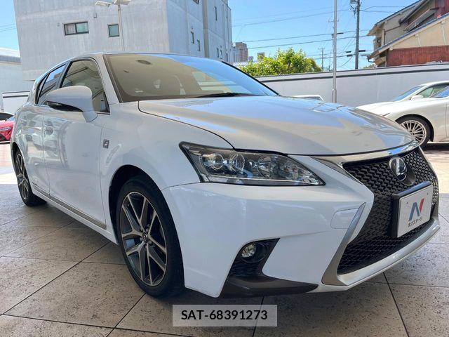 Lexus CT 2014-03 7272219-16