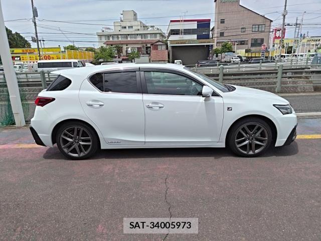 Lexus CT 2019-09 7327995-9