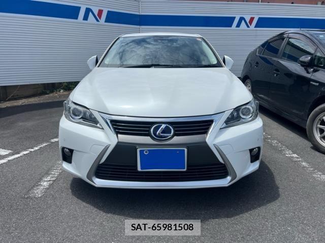 Lexus CT 2014-05 7327998-0