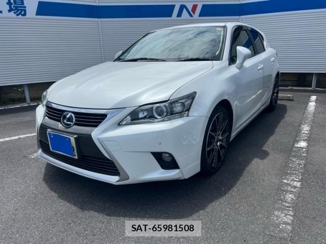 Lexus CT 2014-05 7327998-1