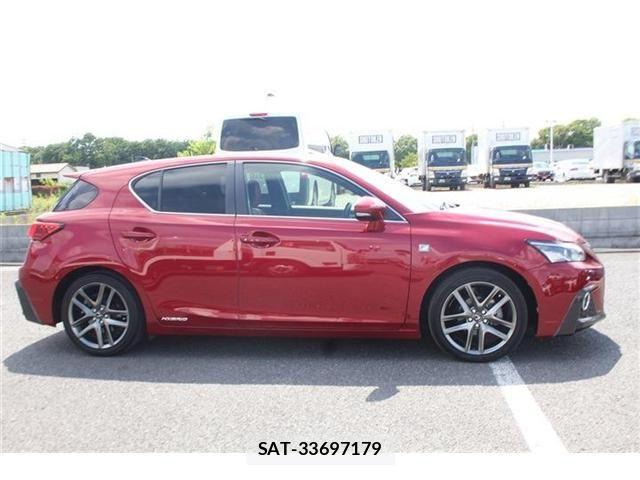Lexus CT 2018-03 7327994-10