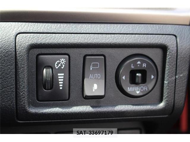 Lexus CT 2018-03 7327994-24