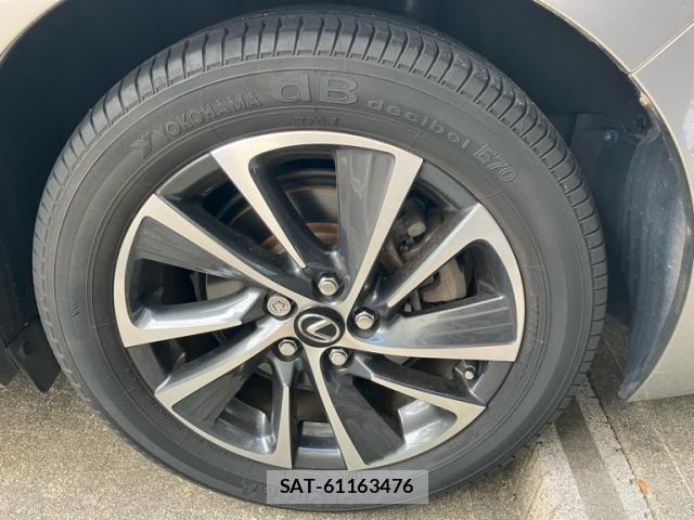Lexus CT 2019-05 7358455-6