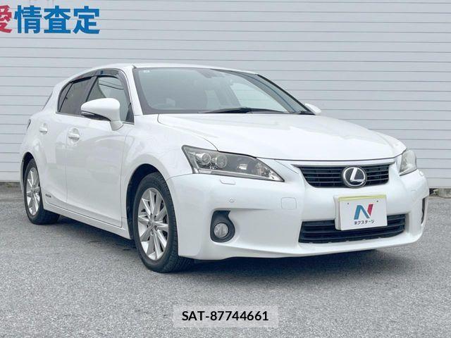 Lexus CT 2011-10 7392650-16