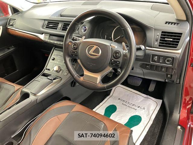 Lexus CT 2015-10 7392652-18